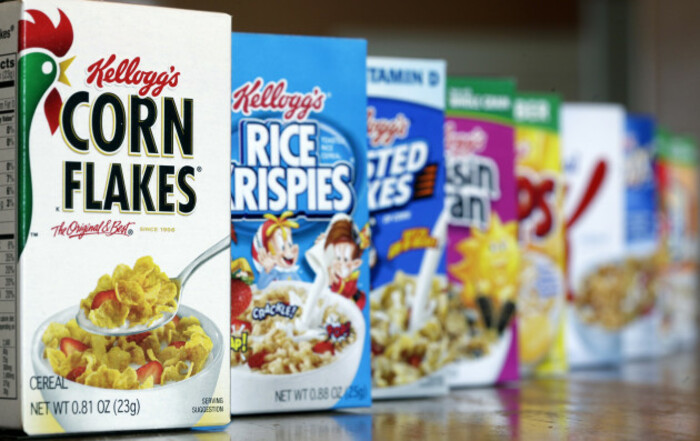 Earns Kellogg